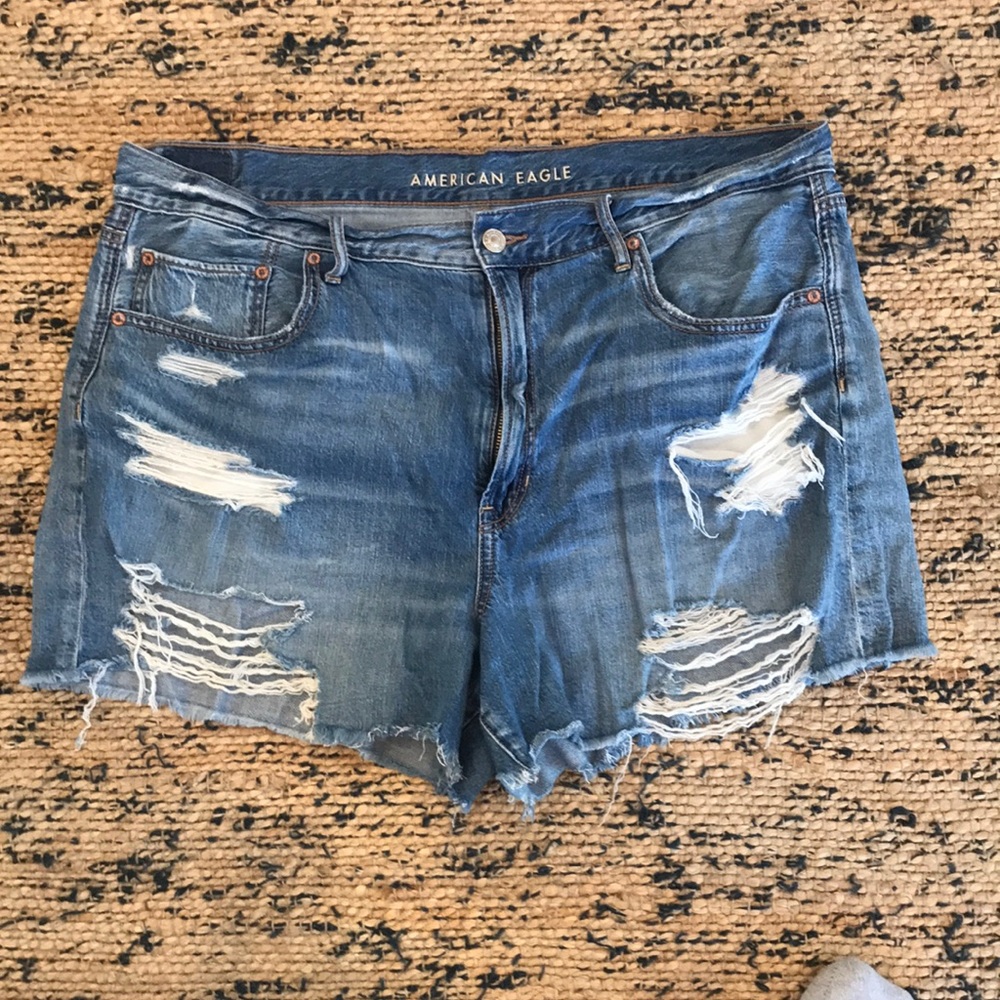 AMERICAN EAGLE Women’s Jean Shorts